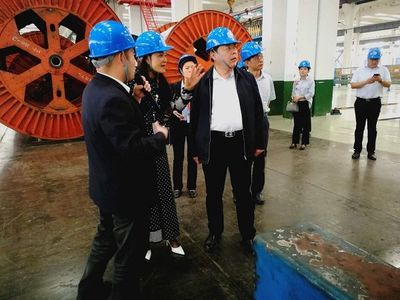攜手并進，共謀發展——濟寧經濟技術開發區黨工委書記李金禮一行蒞臨遠東參觀交流